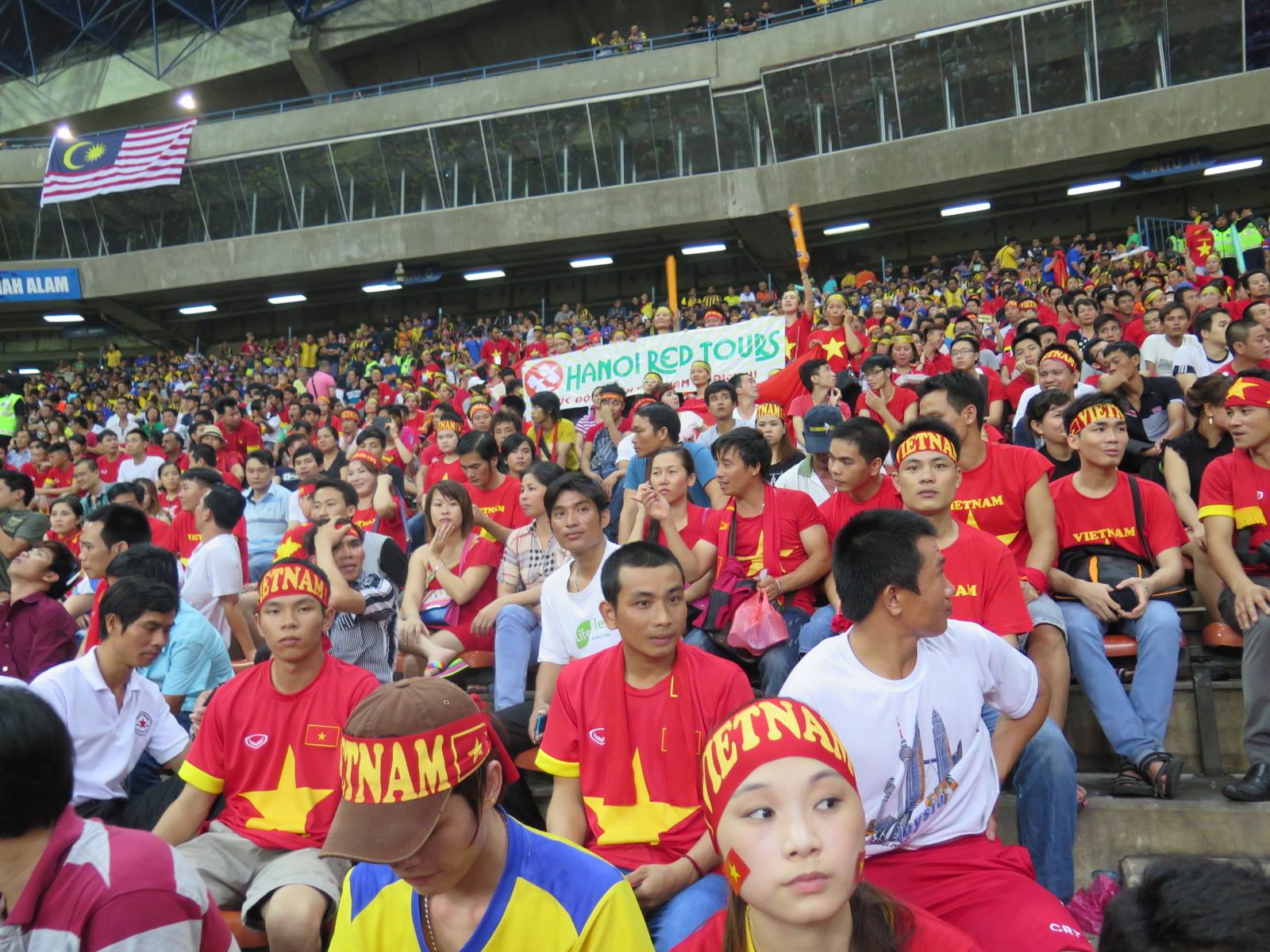 du lịch cổ vũ bóng đá tại Malaysia