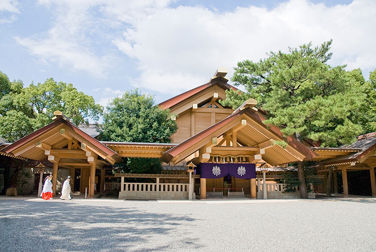 ngôi đền Atsuta Jingu