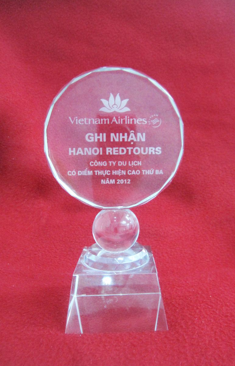 Giải thưởng của HanoiRedtours trong năm 2012